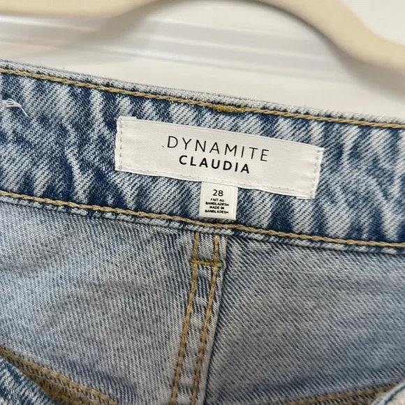 Dynamite High Rise Light Blue Jeans - Picture 5 of 10